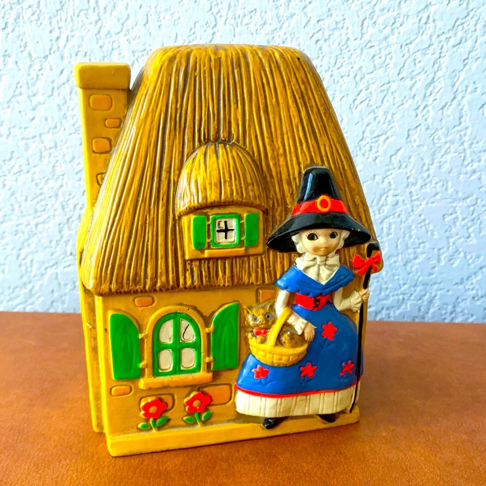 Witch Girl - Vintage Earl Bernard Coin Bank